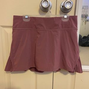 lululemon skirt size 4 regular length